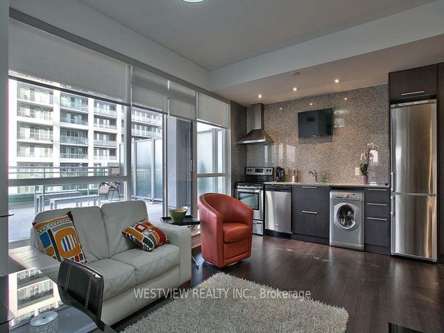 405 - 16 Brookers Lane