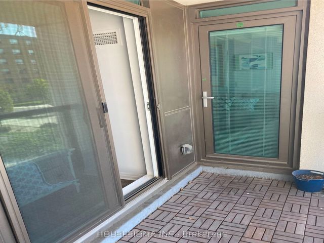 320 - 80 Esther Lorrie Dr