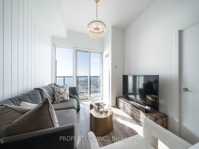 6308 - 30 Shore Breeze Dr