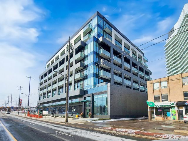 805 - 4208 Dundas St W