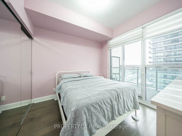 1005 - 33 Shore Breeze Dr