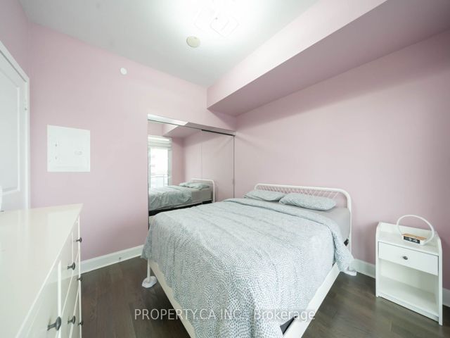 1005 - 33 Shore Breeze Dr