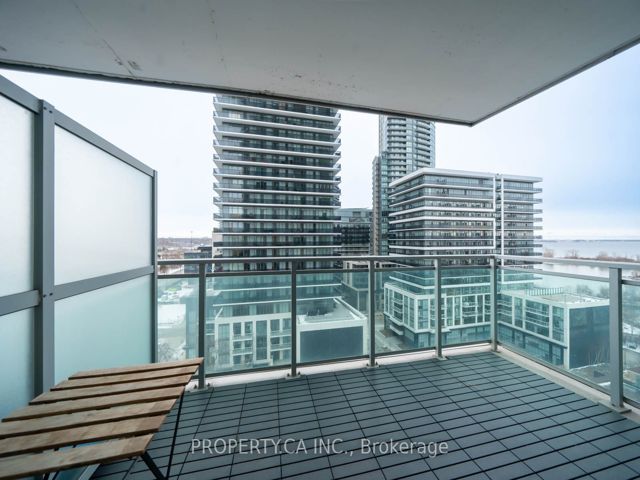 1005 - 33 Shore Breeze Dr
