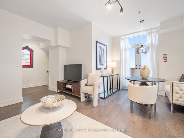 102 - 1183 Dufferin St
