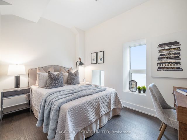 102 - 1183 Dufferin St