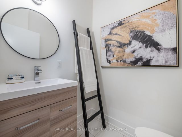102 - 1183 Dufferin St