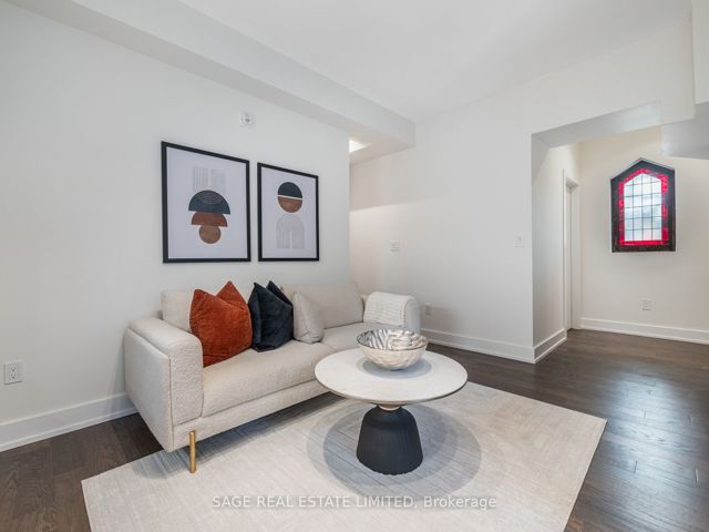 102 - 1183 Dufferin St