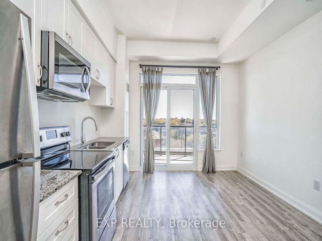 605 - 2800 Keele St
