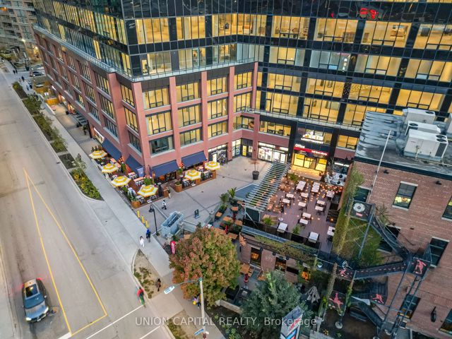 1801 - 38 Joe Shuster Way
