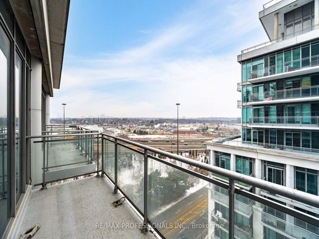 1506 - 2121 Lake Shore Blvd W