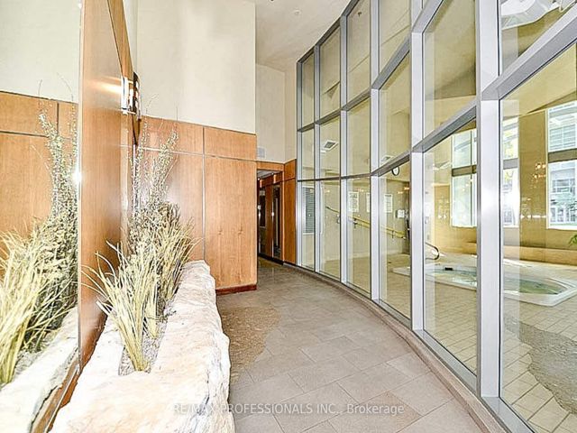 1506 - 2121 Lake Shore Blvd W