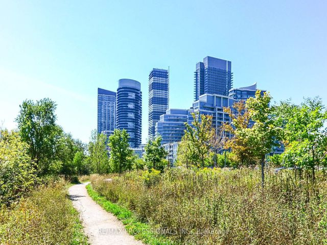 1506 - 2121 Lake Shore Blvd W