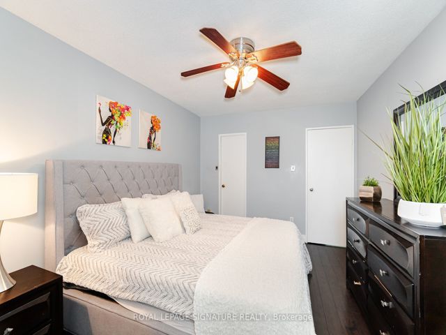 1212 - 451 The West Mall Dr