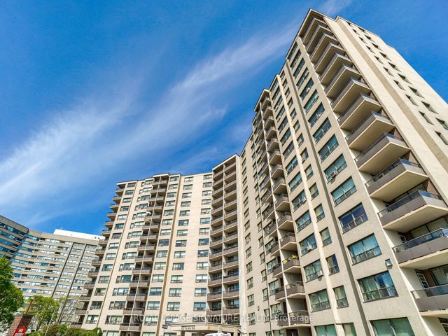 1212 - 451 The West Mall Dr