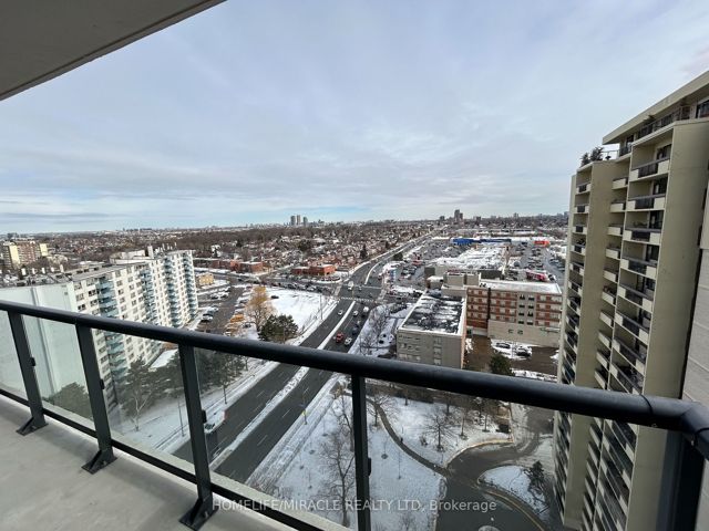 1808 - 1461 Lawrence Ave W