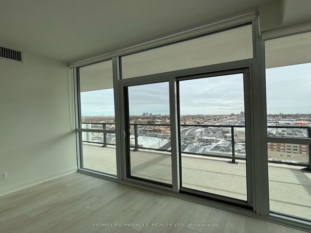 1808 - 1461 Lawrence Ave W