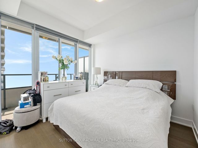 3815 - 30 Shore Breeze Dr