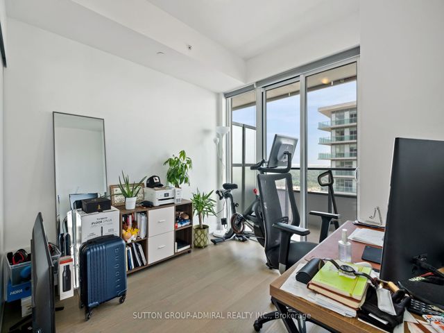 3815 - 30 Shore Breeze Dr