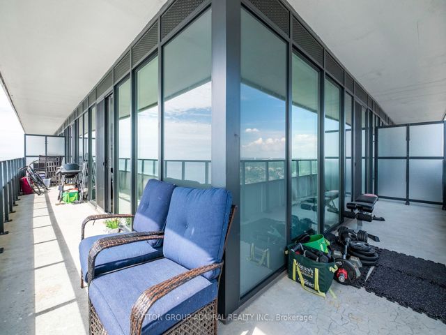 3815 - 30 Shore Breeze Dr