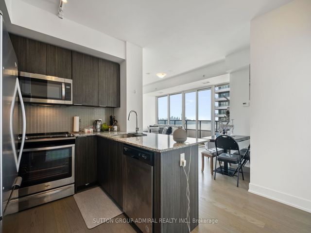 3815 - 30 Shore Breeze Dr