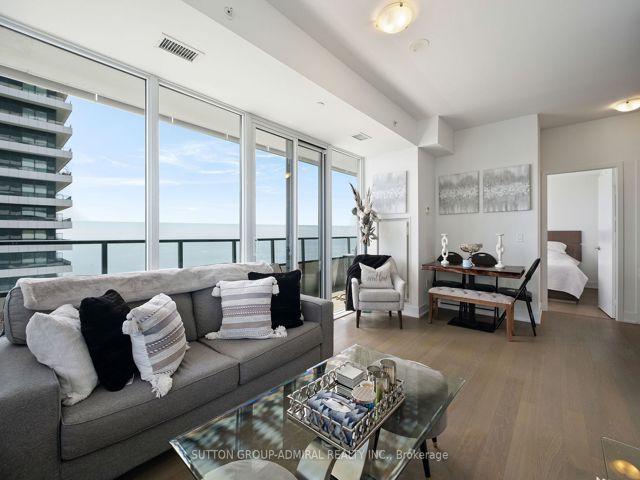 3815 - 30 Shore Breeze Dr