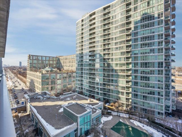 1022 - 165 Legion Rd N