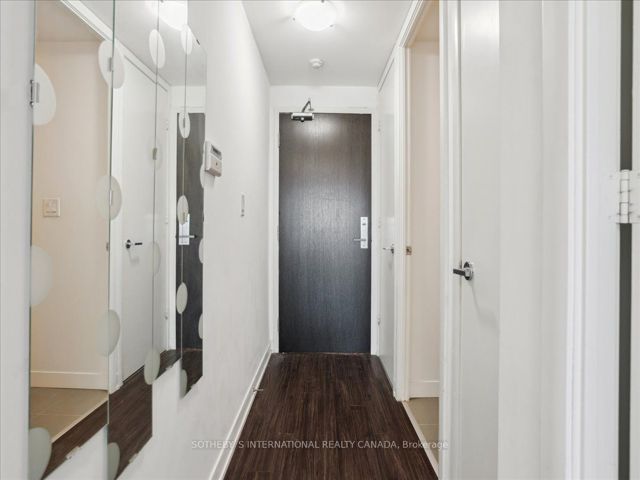1022 - 165 Legion Rd N