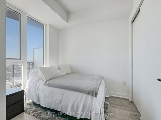 1202 - 36 Zorra St