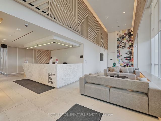 1202 - 36 Zorra St
