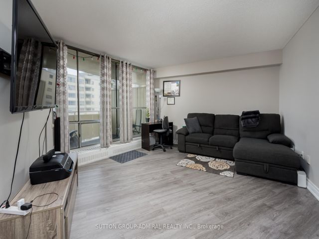 1908 - 330 Dixon Rd