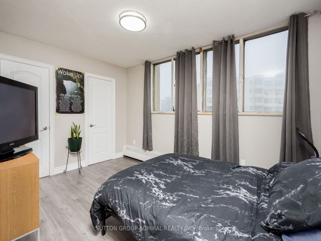 1908 - 330 Dixon Rd