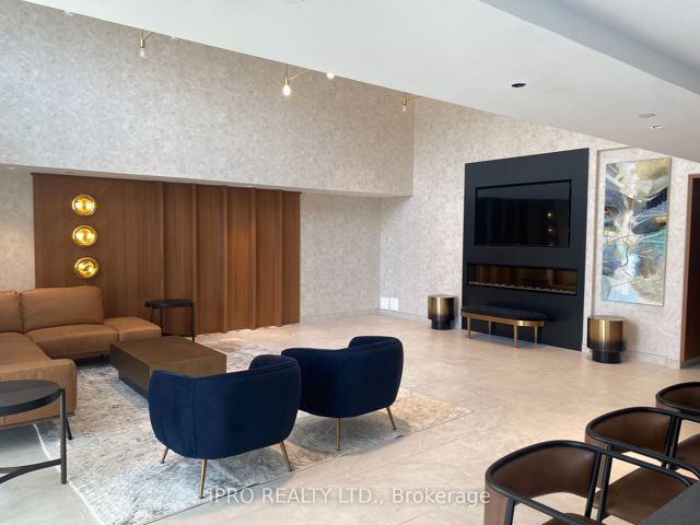915 - 2300 St Clair Ave W
