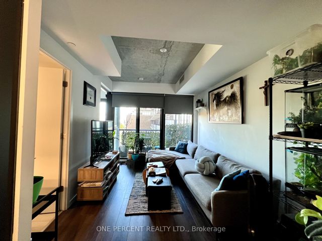 527 - 7 Smith Cres