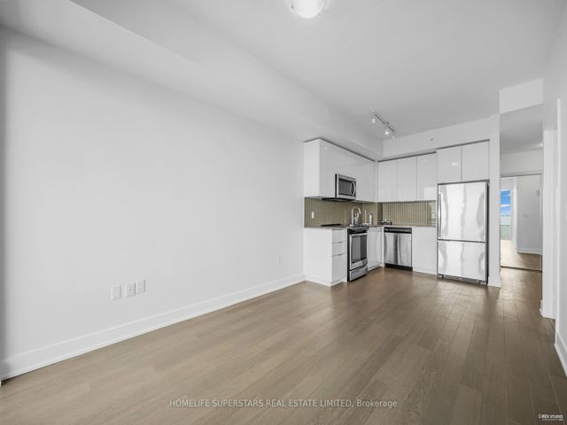 5910 - 30 Shore Breeze Dr