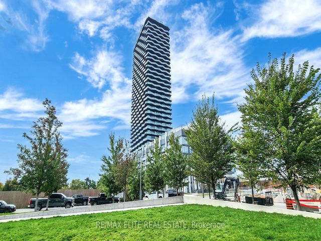 2507 - 36 Zorra St S
