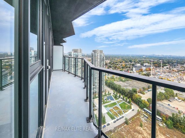 2507 - 36 Zorra St S