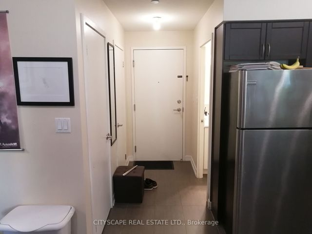 l03 - 816 Lansdowne Ave