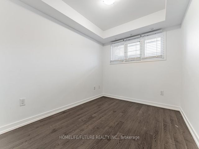 202 - 2355 Sheppard Ave W