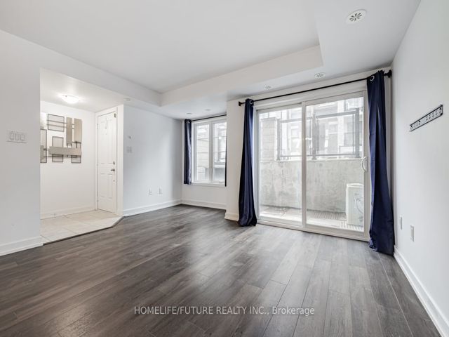 202 - 2355 Sheppard Ave W