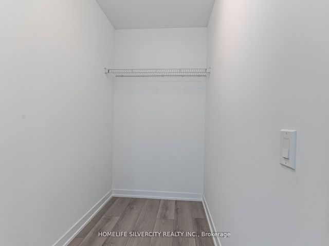 1007 - 1787 St. Clair Ave W