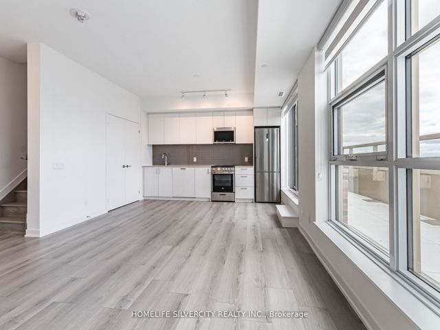 1007 - 1787 St. Clair Ave W