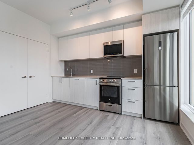 1007 - 1787 St. Clair Ave W