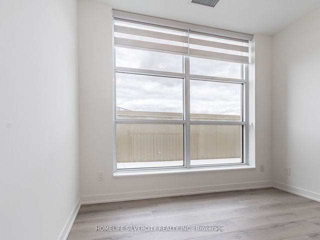 1007 - 1787 St. Clair Ave W