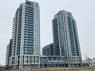 912 - 17 Zorra St