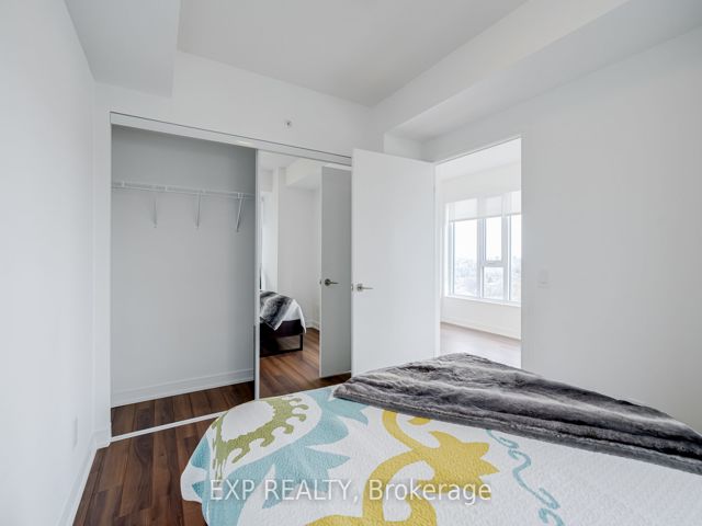 1404 - 30 Samuel Wood Way