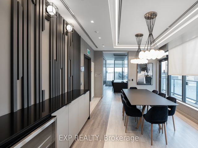 1404 - 30 Samuel Wood Way