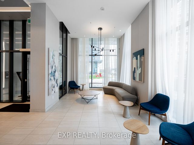 1404 - 30 Samuel Wood Way