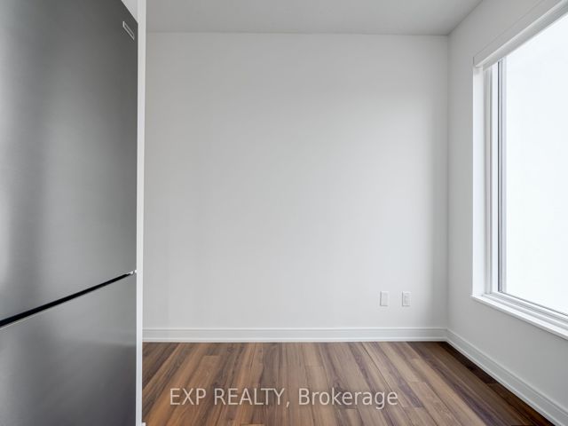 1404 - 30 Samuel Wood Way