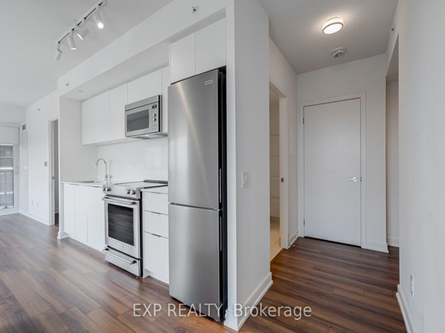 1404 - 30 Samuel Wood Way