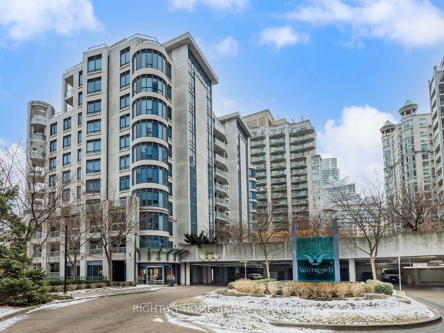 PH15 - 2095 Lake Shore Blvd W